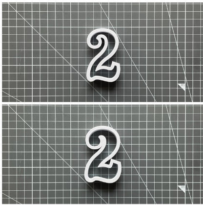 Number v4 Slim with Border