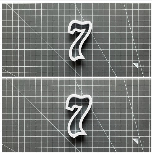 Number v4 Slim with Border